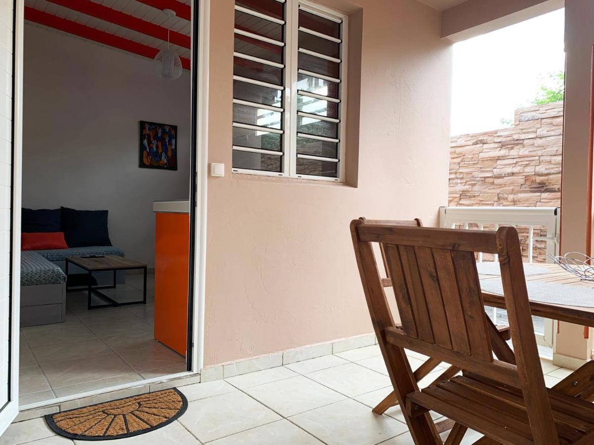 Le Mabouya Apartment Petit-Bourg Luaran gambar